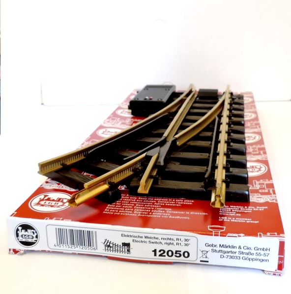 LGB 12050 Elektrische Weiche rechts R1,30 Grad
