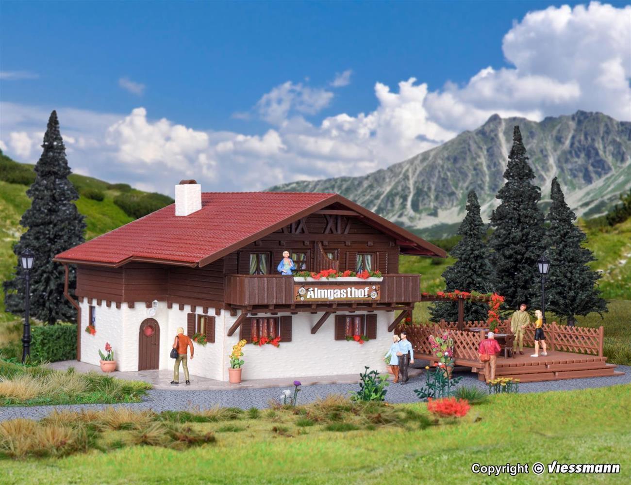 Vollmer 43960 Almgasthof mit Holzterrasse