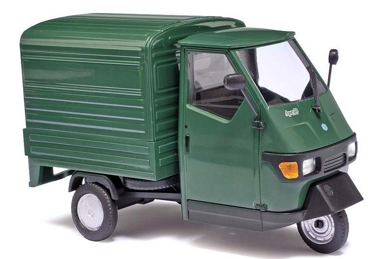 Busch 60051 Piaggio mit Kofferaufbau