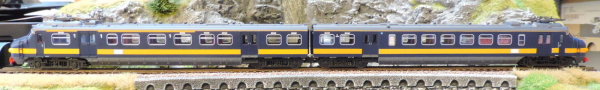 Piko 57573 Elektrotriebwagen "Hondekop" BENELUX NS 1208