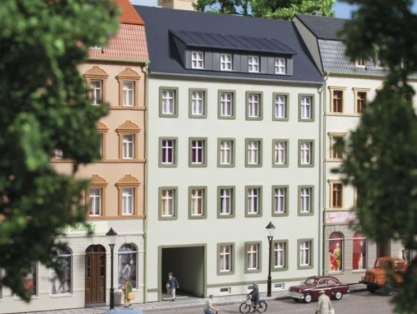 Auhagen 13337 Stadthaus Markt 3