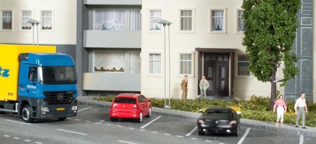 Herpa 053532 Straßen- und Parkplatzleuchte großer Schirm, 11 x 8 mm