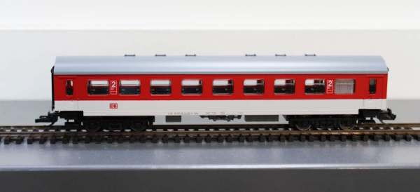Tillig 01437 Einsteigerset-Personenzug mit Bettungsgleisoval der DB AG
