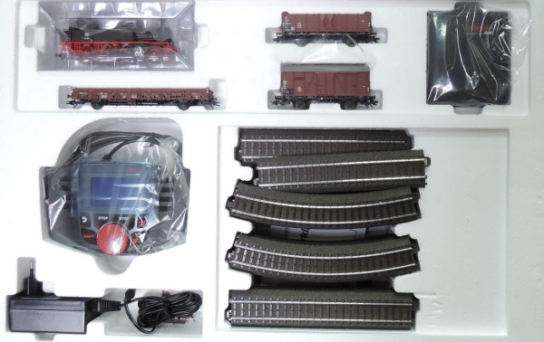 Märklin 029074 Digital-Startpackung mit BR 74 und Güterwagen