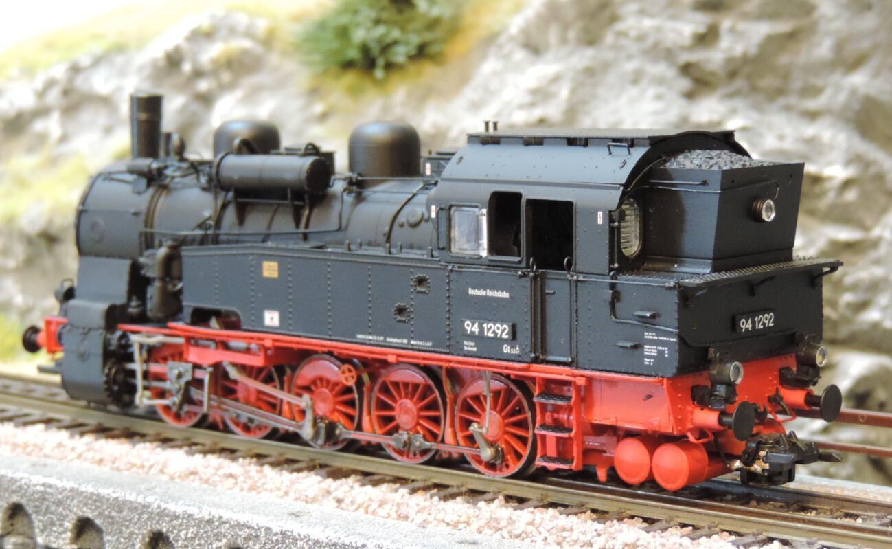 ESU 31100 Tenderlokomotive BR 94 (ex preuß. T16.1) DR - Sound & Rauch Version