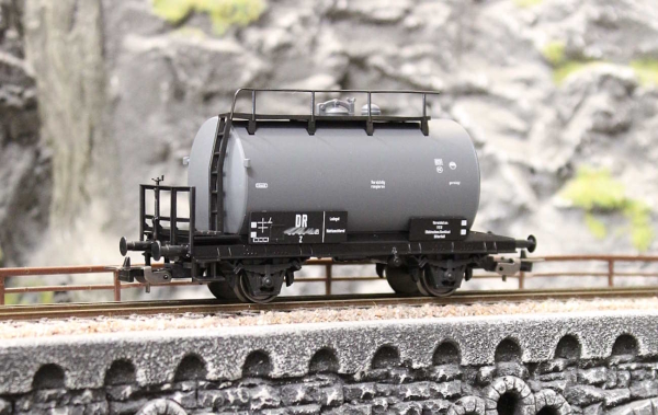 Piko 57715 Kesselwagen DR
