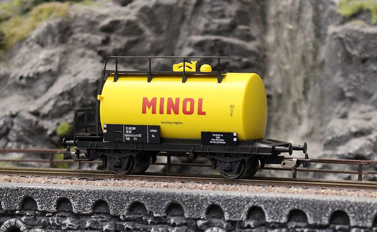 Piko 57713 Kesselwagen "Minol" DR