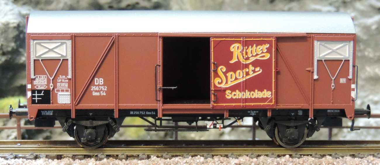 Brawa 48821 Gedeckter Güterwagen Gms54 "Ritter Sport" der DB