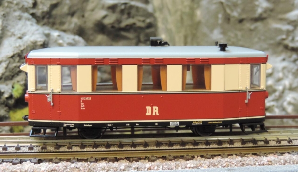 Tillig 02950 Triebwagen VT 133 522 der DR