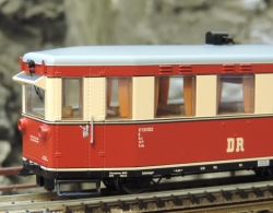 Tillig 02950 Triebwagen VT 133 522 der DR