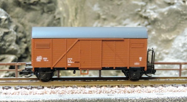 Hädl 113034 Gedeckter Güterwagen DR