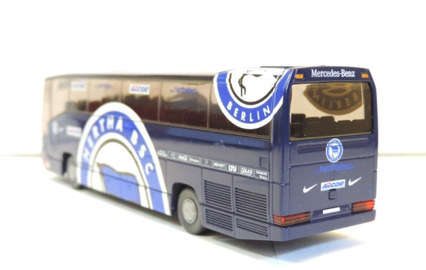 Wiking 7141546 MB O 404 RHD Reisebus "Hertha Berlin" - BSC