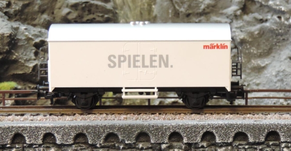 Märklin 4415.564 Kühlwagen - Sondermodell "Spielen"