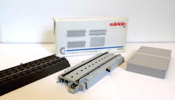 Märklin 074930 Zusatzgarnitur zum Bahnübergang 74920