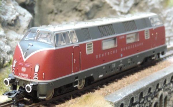 Märklin 037806 Diesellok V200.0 DB