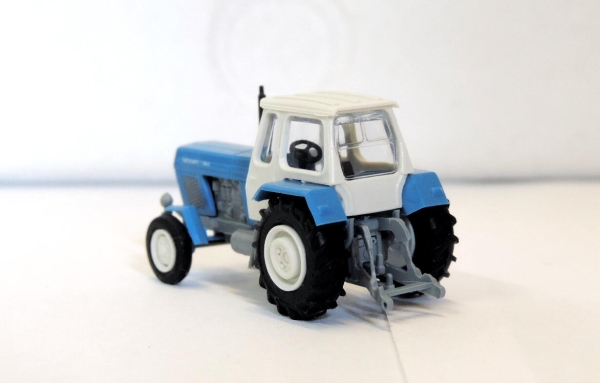 Busch 8702-1 Traktor Fortschritt ZT300 - Blau