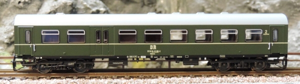 Piko 47606 Rekowagen 2. Klasse mit Gepäckabteil DR BDghw III