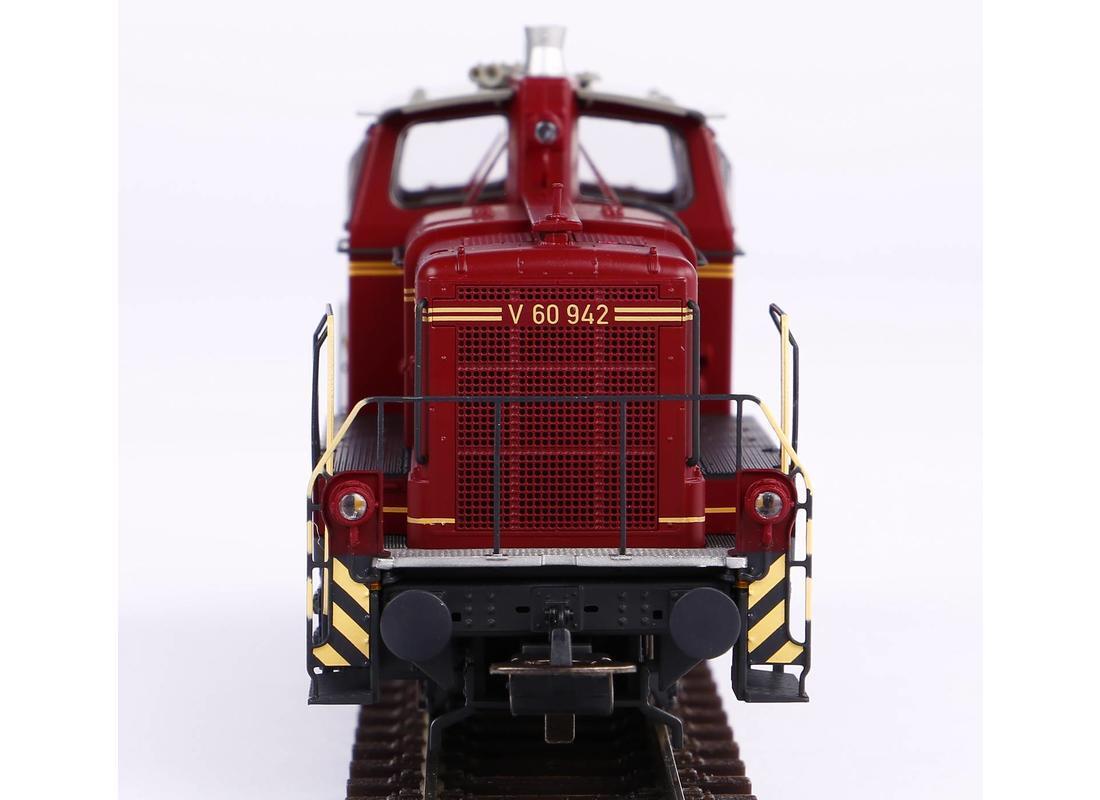 Piko 52827 ~Diesellok BR V60 DB III + PluX22 Dec.