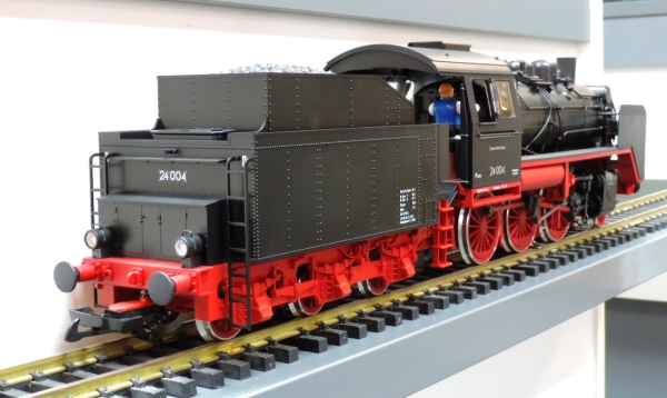 Piko 37222 Schlepptenderlokomotive BR 24 DR mit Wagner Windleitblechen