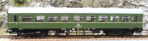 Tillig 74926 Reisezugwagen 2. Klasse Bghwe der DR, 2. Betriebsnummer, Ep. IV
