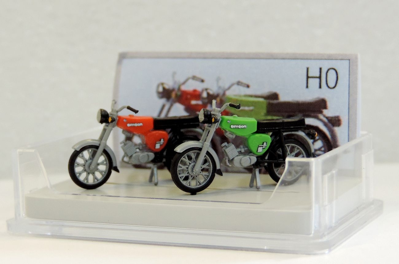 Kres 10151 Set Moped Simson rot/gr?n - Ma?stab 1:87 - Modellbahn Voigt -  Modellbahn Voigt, 33,90 €