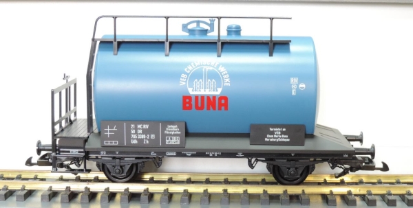 Piko 37956 Kesselwagen Buna mit Bremserbühne DB