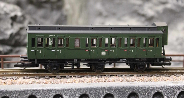 Tillig 13051 Reisezugwagen 2. Klasse, Bauart C pr-21, der DB, Ep. III -FORMVARIANTE-