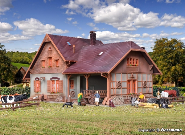 Vollmer 43744 Bauernhaus mit Remise