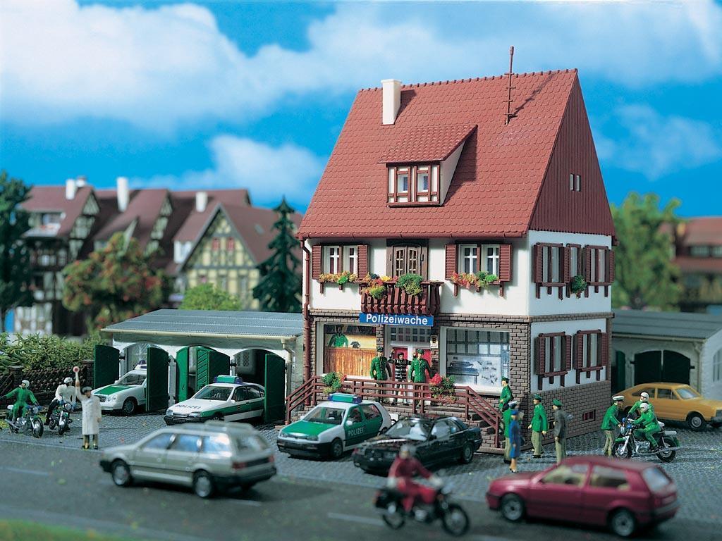Vollmer 43763 H0 Polizei Einsatzzentrale 7