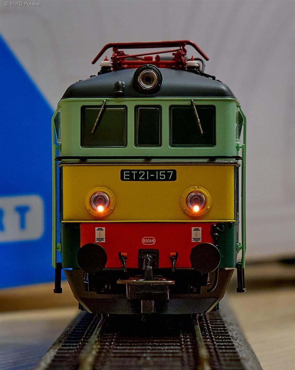 Piko 51600 E-Lok ET21 PKP IV + DSS PluX22