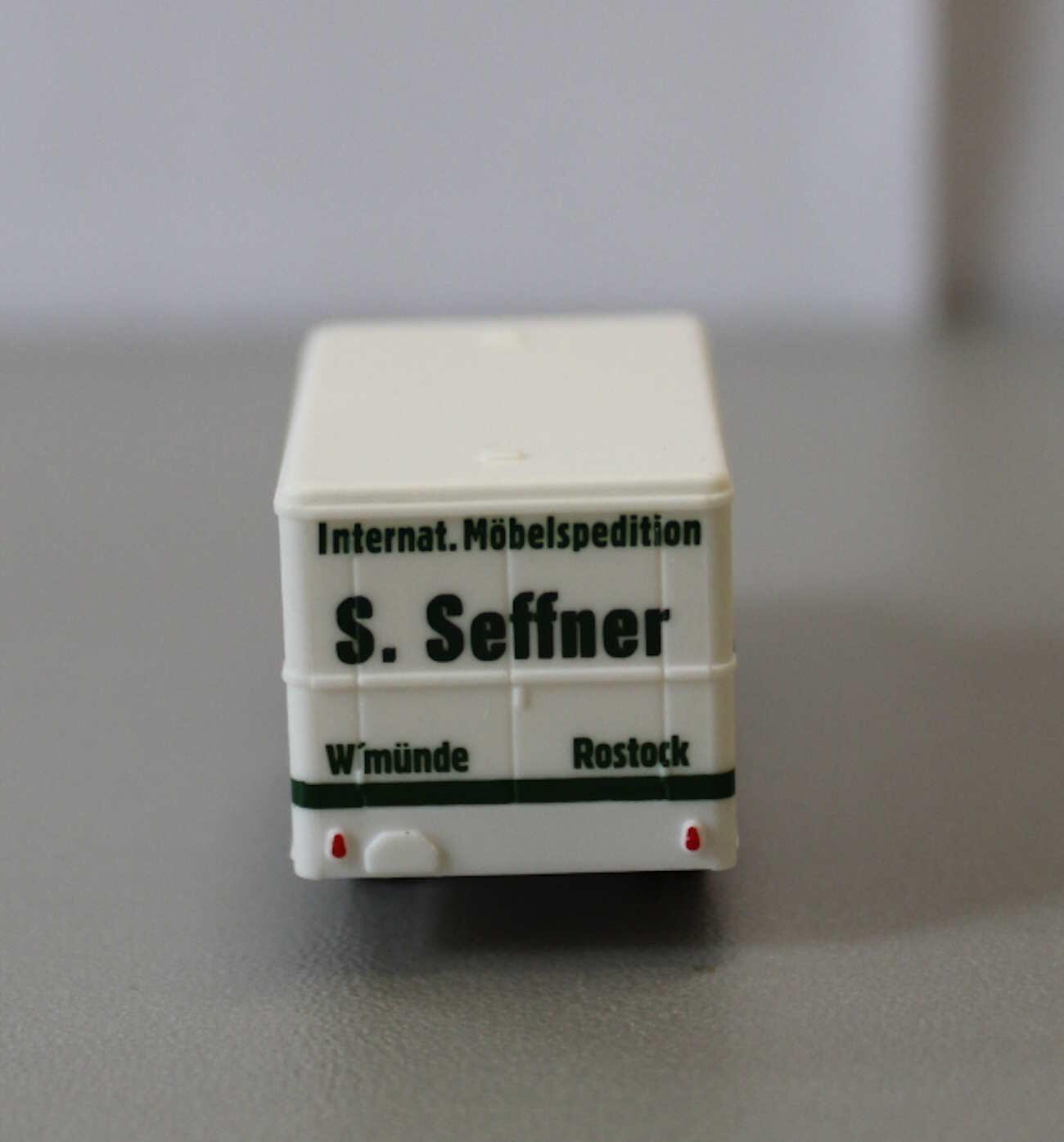 Tillig 19066 LKW H3A Kofferaufbau „Spedition Seffner“
