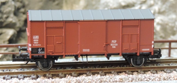Tillig 14881 Gedeckter Güterwagen Kdn der PKP, Epoche III