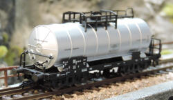 Tillig 17436 Kesselwagen ZZ der DR
