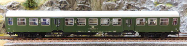Tillig 74945 Reisezugwagen 2. Klasse Bmh, Bauart Halberstadt, der DR, Epoche IV