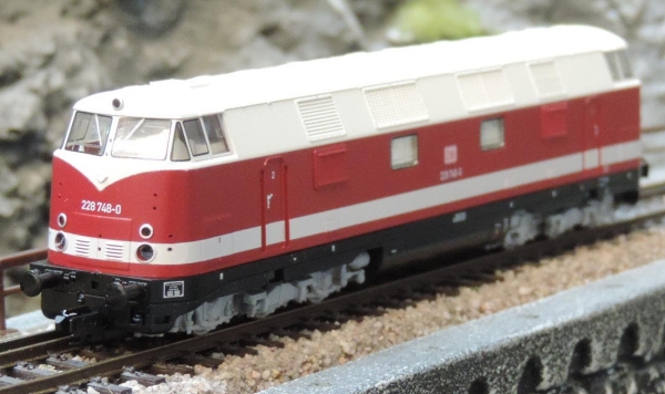 Tillig 02699 Diesellokomotive BR 228 der DB AG, Epoche V