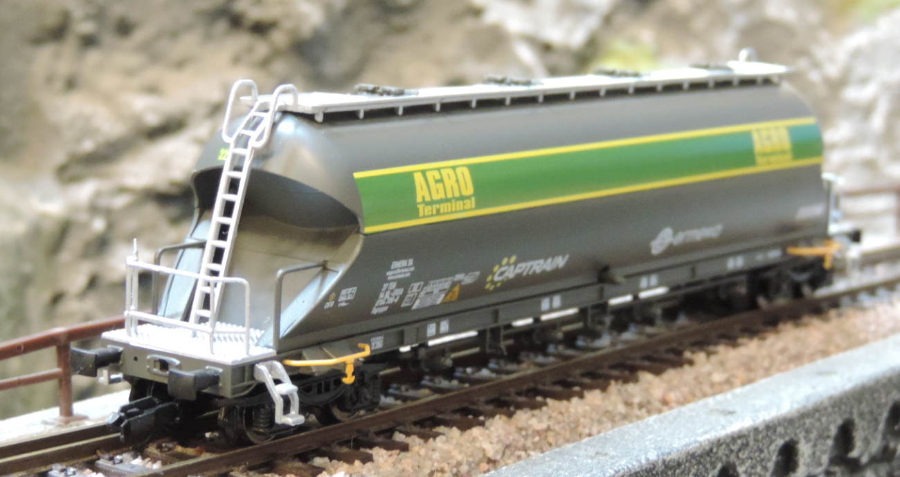 Tillig 01002-1 Staubbehälterwagen Ermewa / Captrain / AGRO