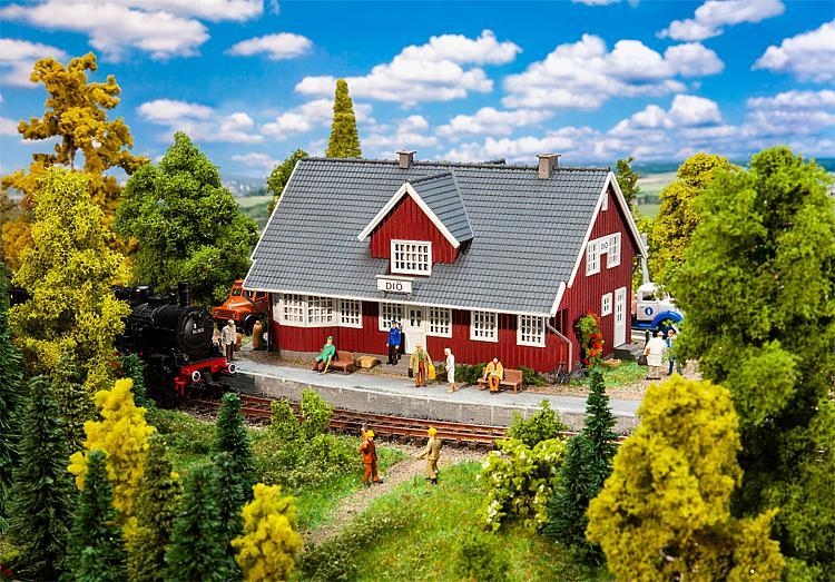 Faller 110160 Schwedischer Bahnhof