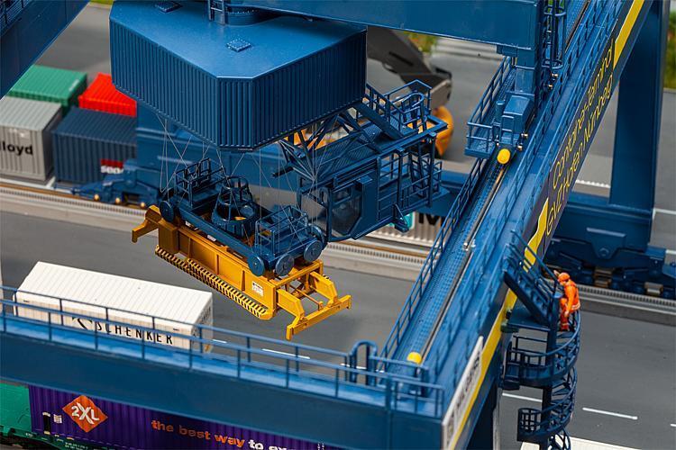 Faller 120291 Containerbrücke GVZ Hafen Nür
