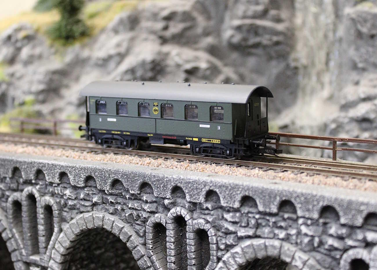 Busch 34104 Personenwagen Langenschwalbacher DRG