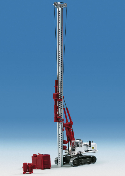 Kibri 11253 H0 LIEBHERR 974 mit Ramm- und Ziehgerät