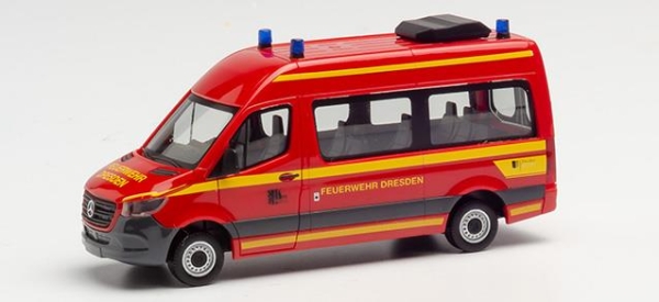 Herpa 095488 MB Spr.`18 Bus FW Dresden