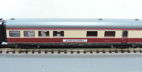 Fleischmann 741005 4-teiliger Dieseltriebzug Baureihe 601 ?Alpen-See-Express?  DB