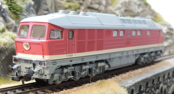 Piko 52765 Diesellok BR 142 DR