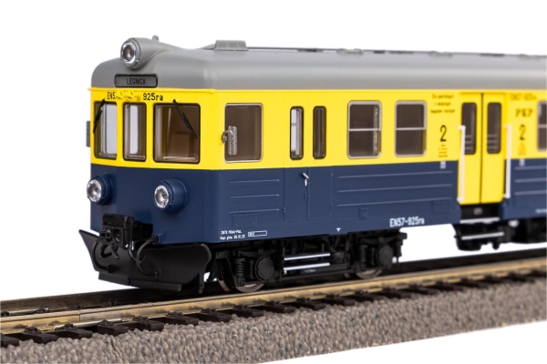 Piko 51450 E-Triebzug EN 57 PKP