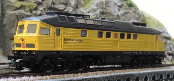 Roco 52468 Diesellokomotive 233 493 der Deutschen Bahn AG, Bahnbau Gruppe