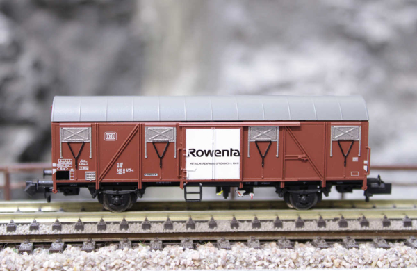 Brawa 67818 Gedeckter Güterwagen Gbs 245 „Rowenta” der DB