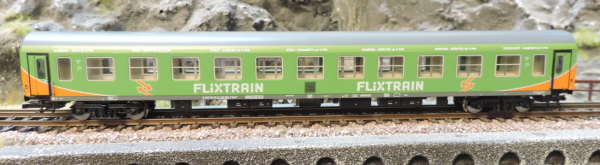 Tillig 01030 Reisezugwagenset „Flixtrain“, bestehend aus drei Reisezugwagen, Bauart Halberstadt, Ep. VI