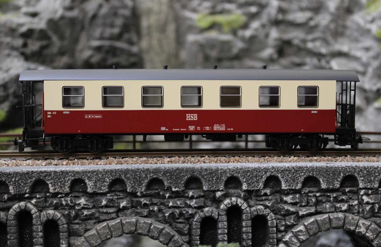 Tillig 13921 Personenwagen KBtr mit Traglastenabteil der HSB
