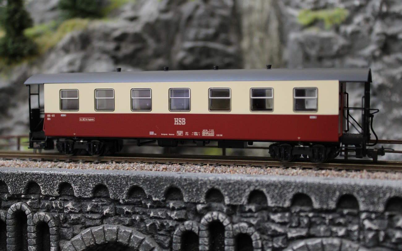 Tillig 13921 Personenwagen KBtr mit Traglastenabteil der HSB