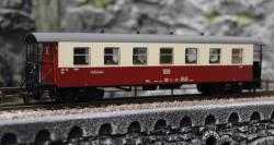 Tillig 13921 Personenwagen KBtr mit Traglastenabteil der HSB